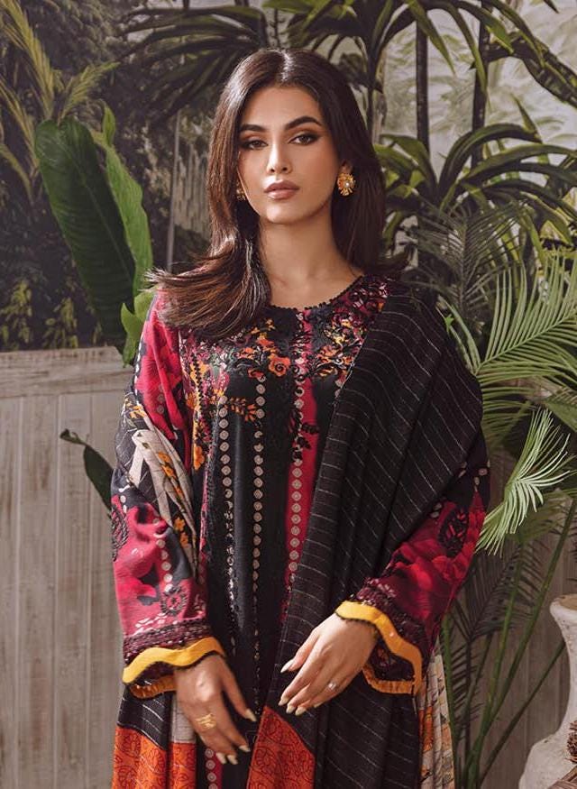 Eid Dress For Womens - Pakistani Embroidered Khaddar Ramadan Partywear Festival Suits Eid Salwar Kameez Suits in Large Size
