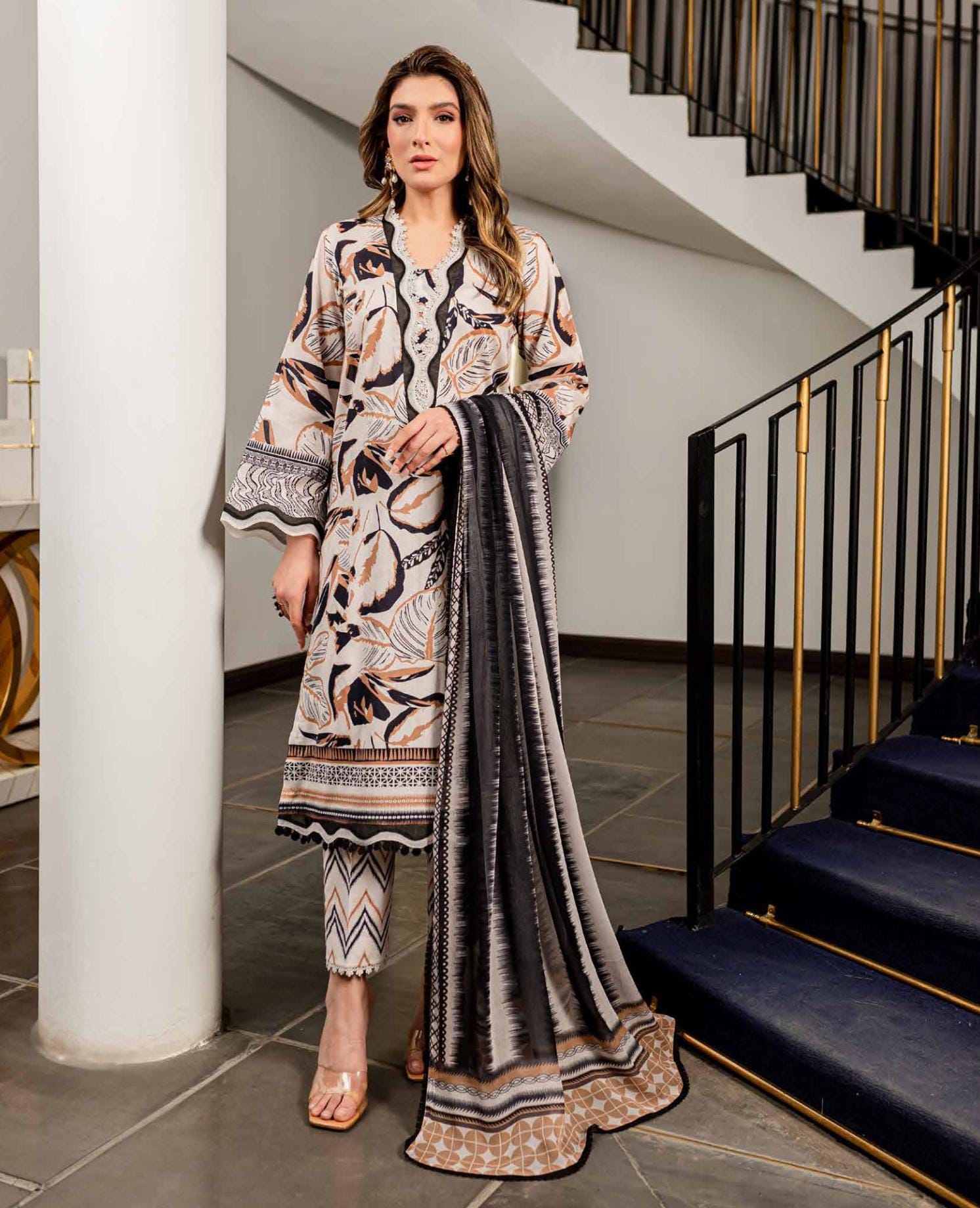 Eid Dress For Womens - Pakistani Printed Lawn Ramadan Partywear Festival Suits In Medium Size