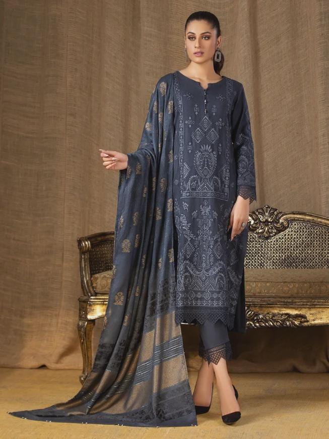 Eid Dress For Womens - Pakistani Embroidered Leather Peach - Ramadan Partywear Festival Suits in Large Size