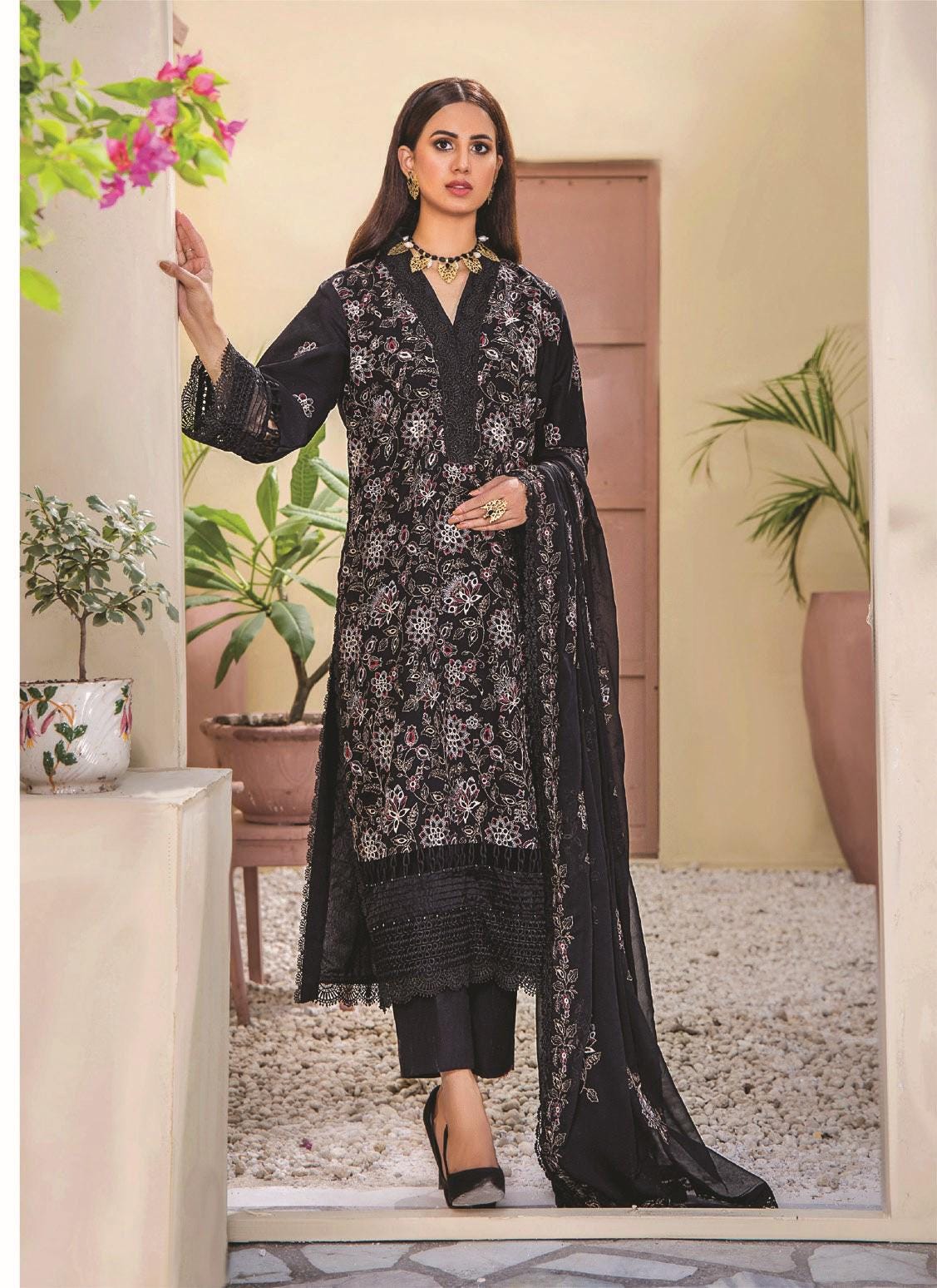Eid Dress For Womens - Pakistani Embroidered Karandi Ramadan Partywear Festival Suits Salwar Kameez Suit In Large Size By Rumli