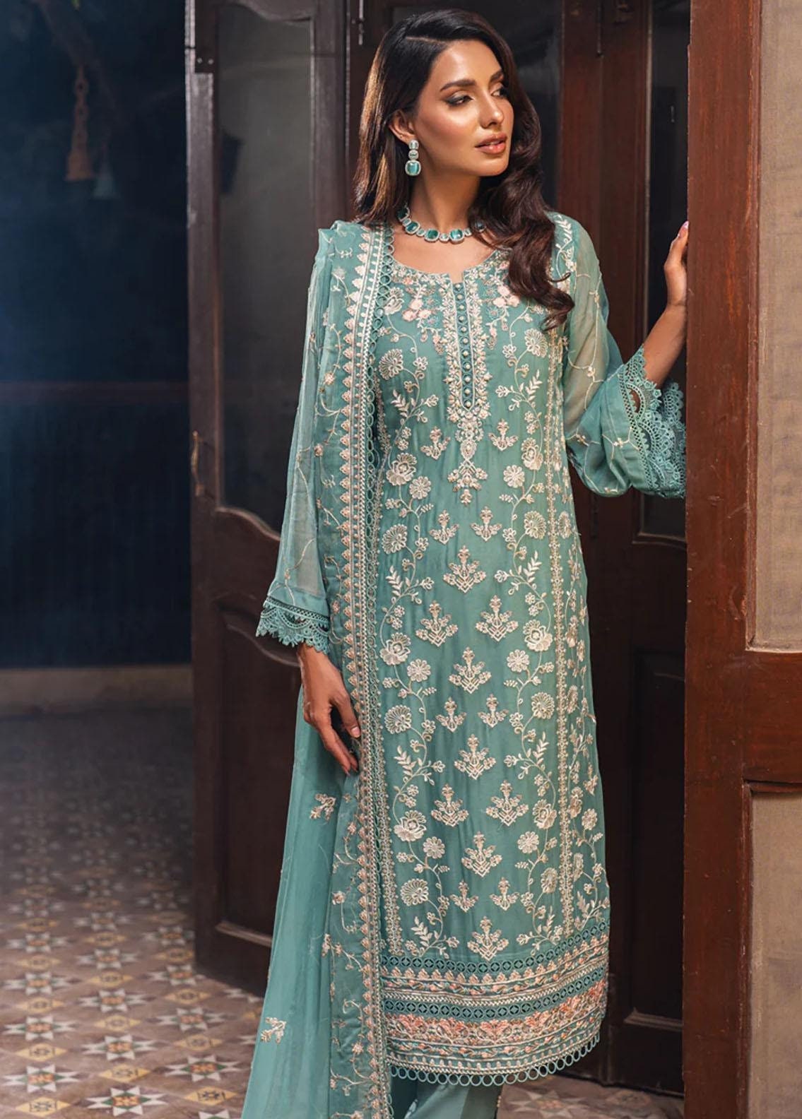 Eid Dress For Womens – Wedding Festival Salwar Kameez Suits Embroidered Chiffon Pakistani Eid Partywear Suit  In Medium Size