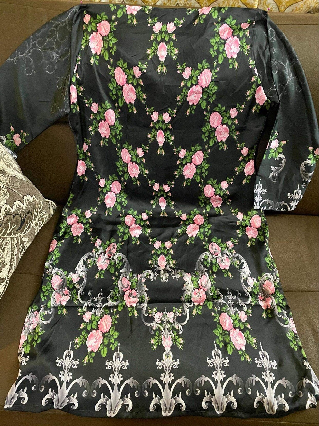 Eid Dress For Womens - Pakistani Embroidered Lawn Kurti for Girls Ramadan Partywear Festival Suits Girls Kurti In Medium & Large Size