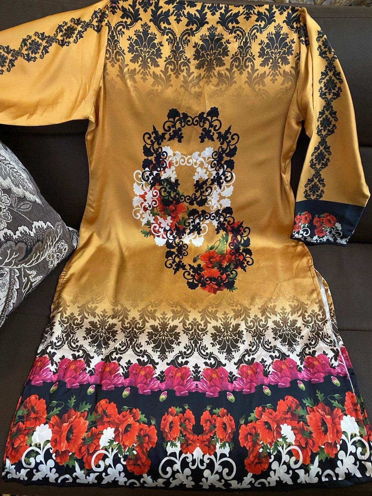 Eid Dress For Womens - Pakistani Embroidered Lawn Kurti for Girls Ramadan Partywear Festival Suits Girls Kurti In Medium & Large Size