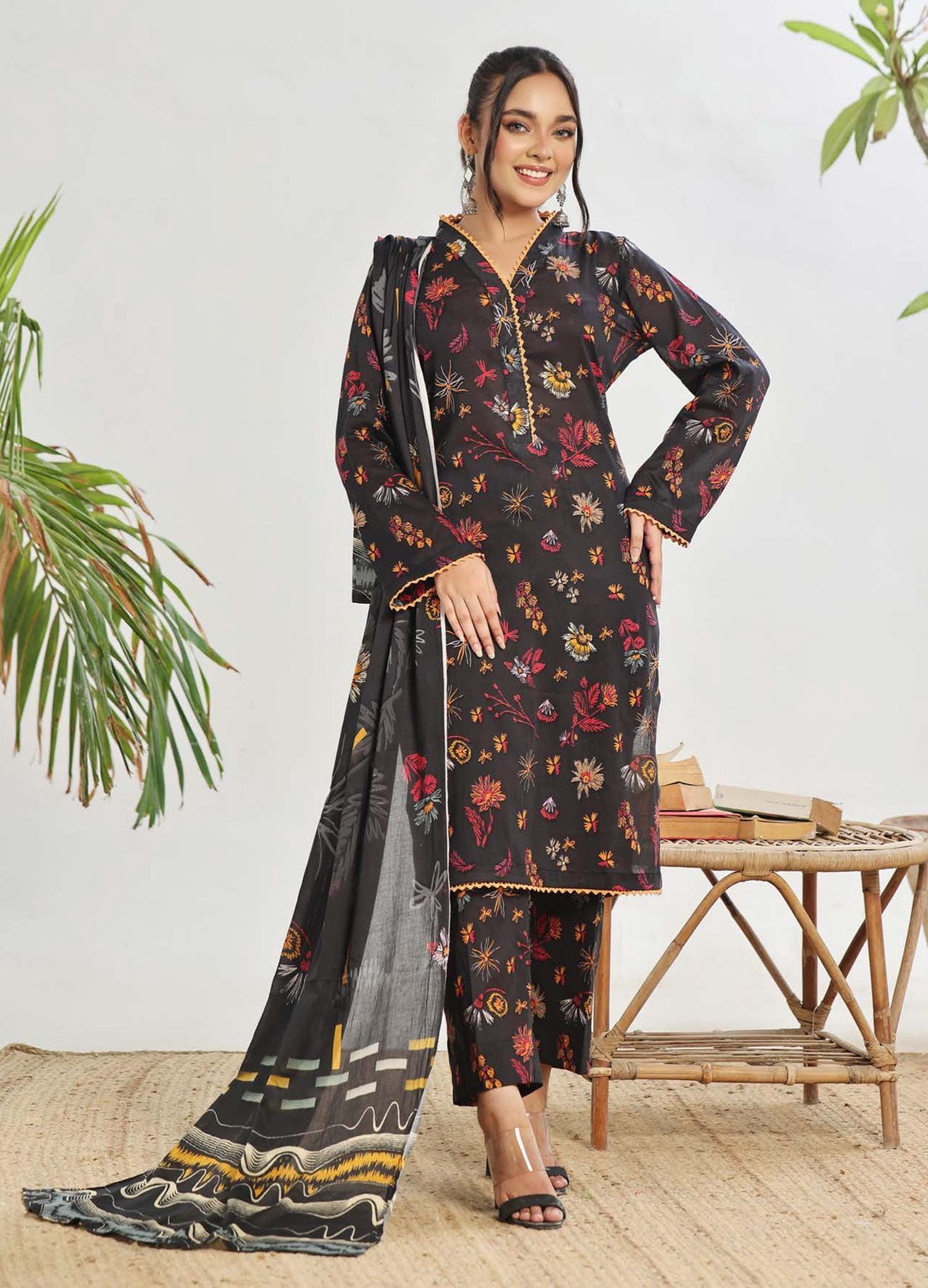 Eid Dress For Womens - Pakistani Embroidered Lawn Ramadan Partywear Festival Suits In Medium Size