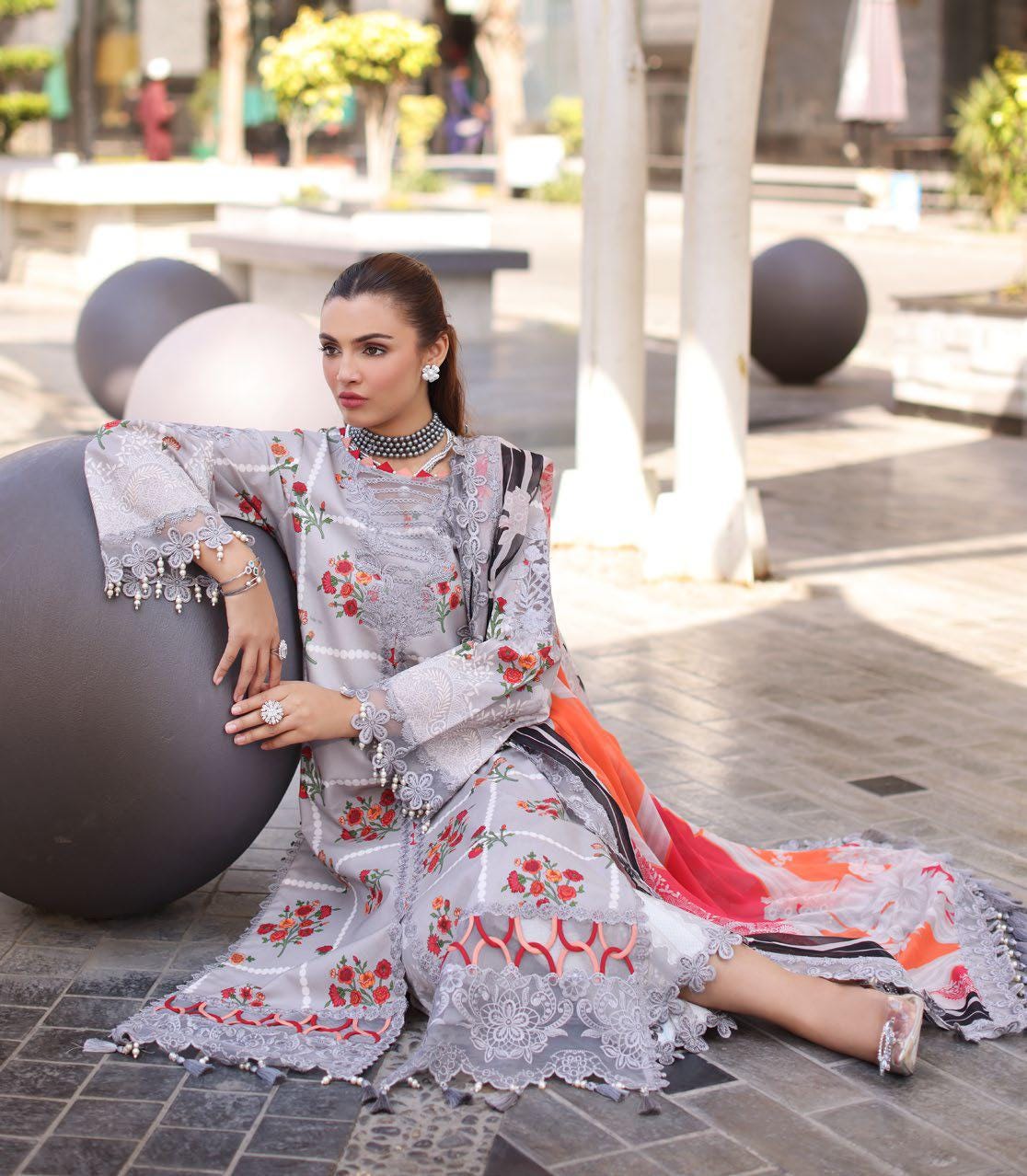 Eid Dress For Womens - Pakistani Embroidered Ramadan Partywear Festival Suits In Large Size