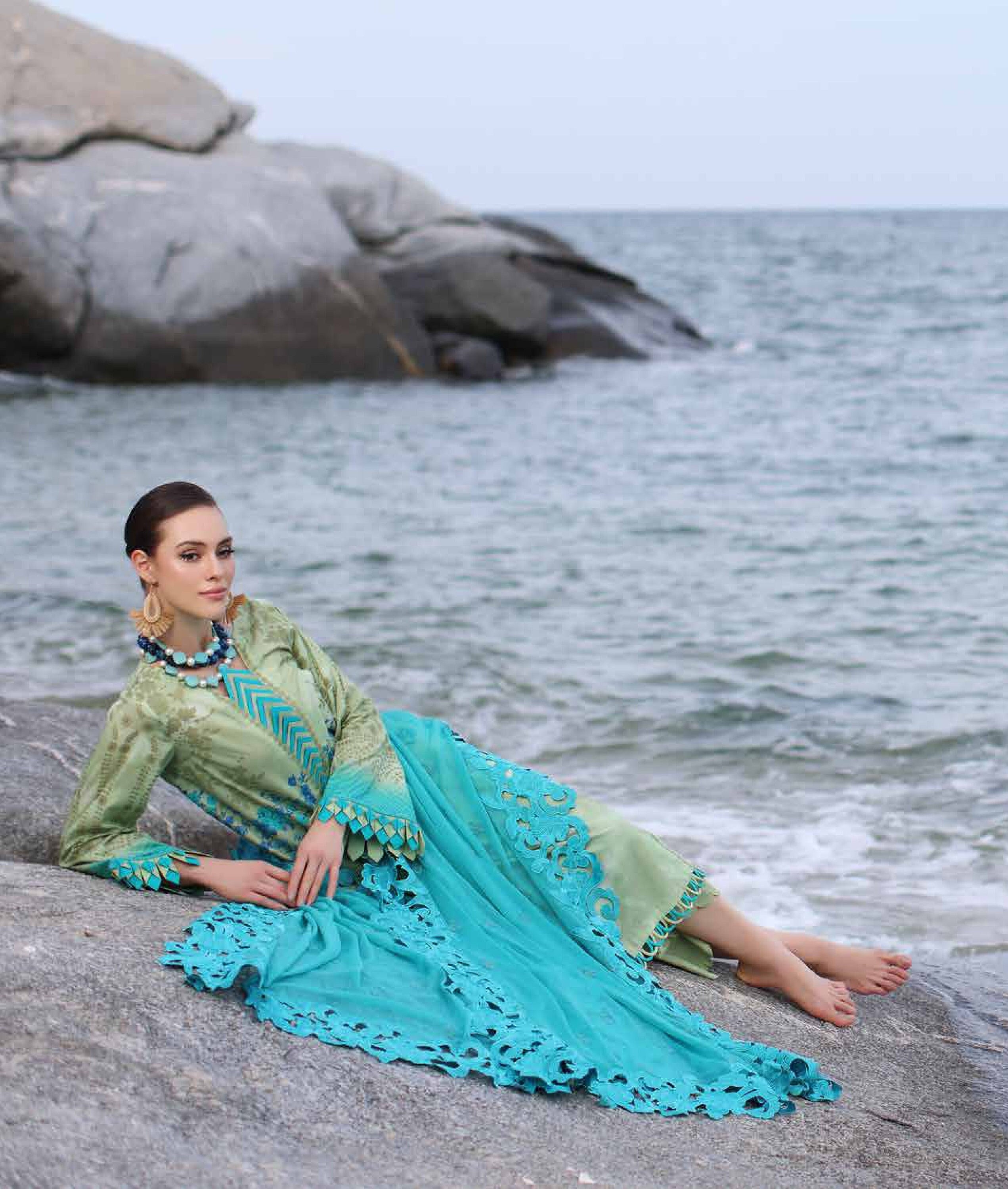 Eid Dress For Womens - Pakistani Embroidered Lawn Ramadan Partywear Festival Suits Salwar Kameez Suit In Medium Size