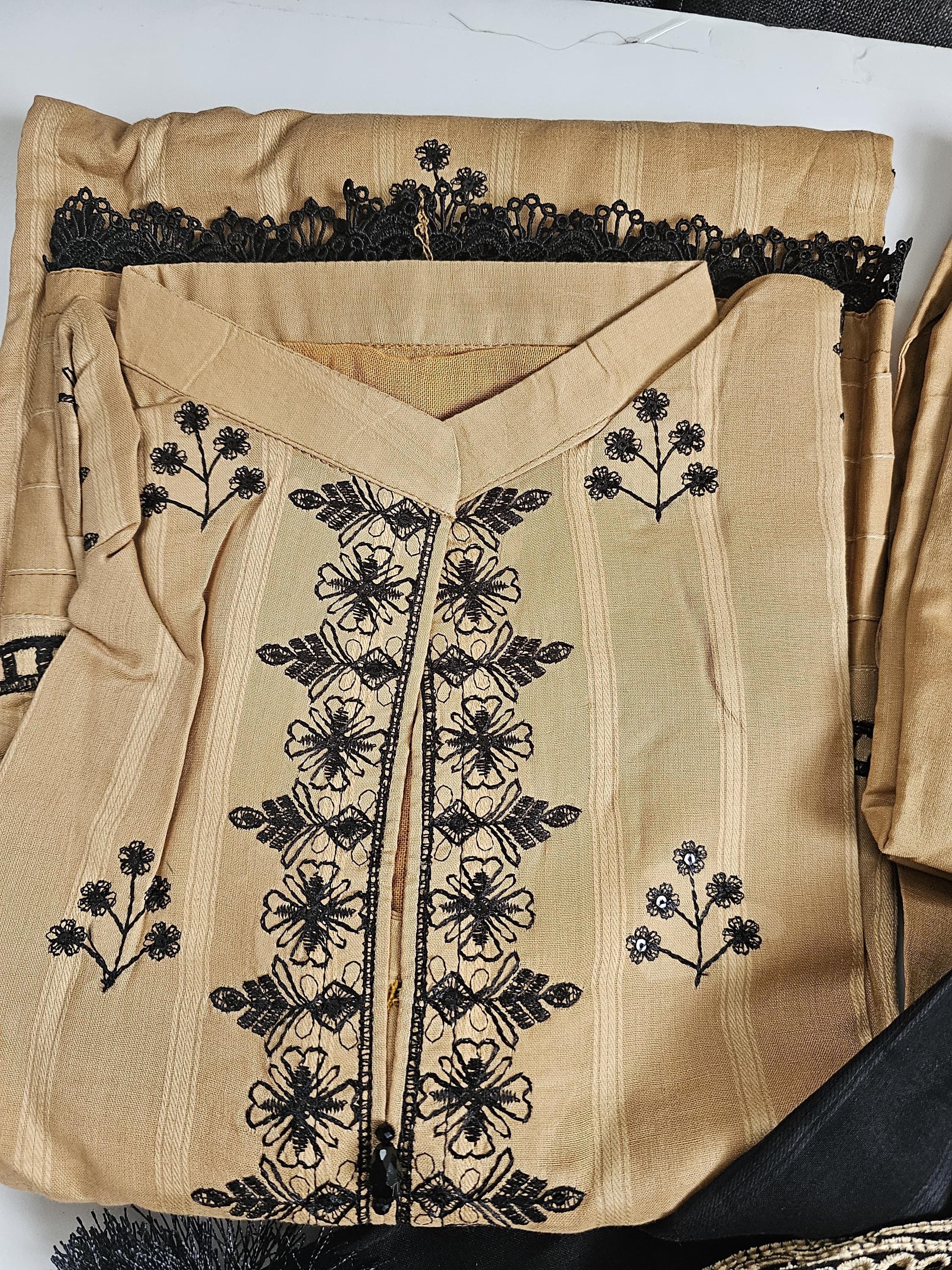 Eid Dress For Womens - Pakistani Embroidered Lawn Ramadan Partywear Festival Suits, Salwar Kameez Suit In  Large Size