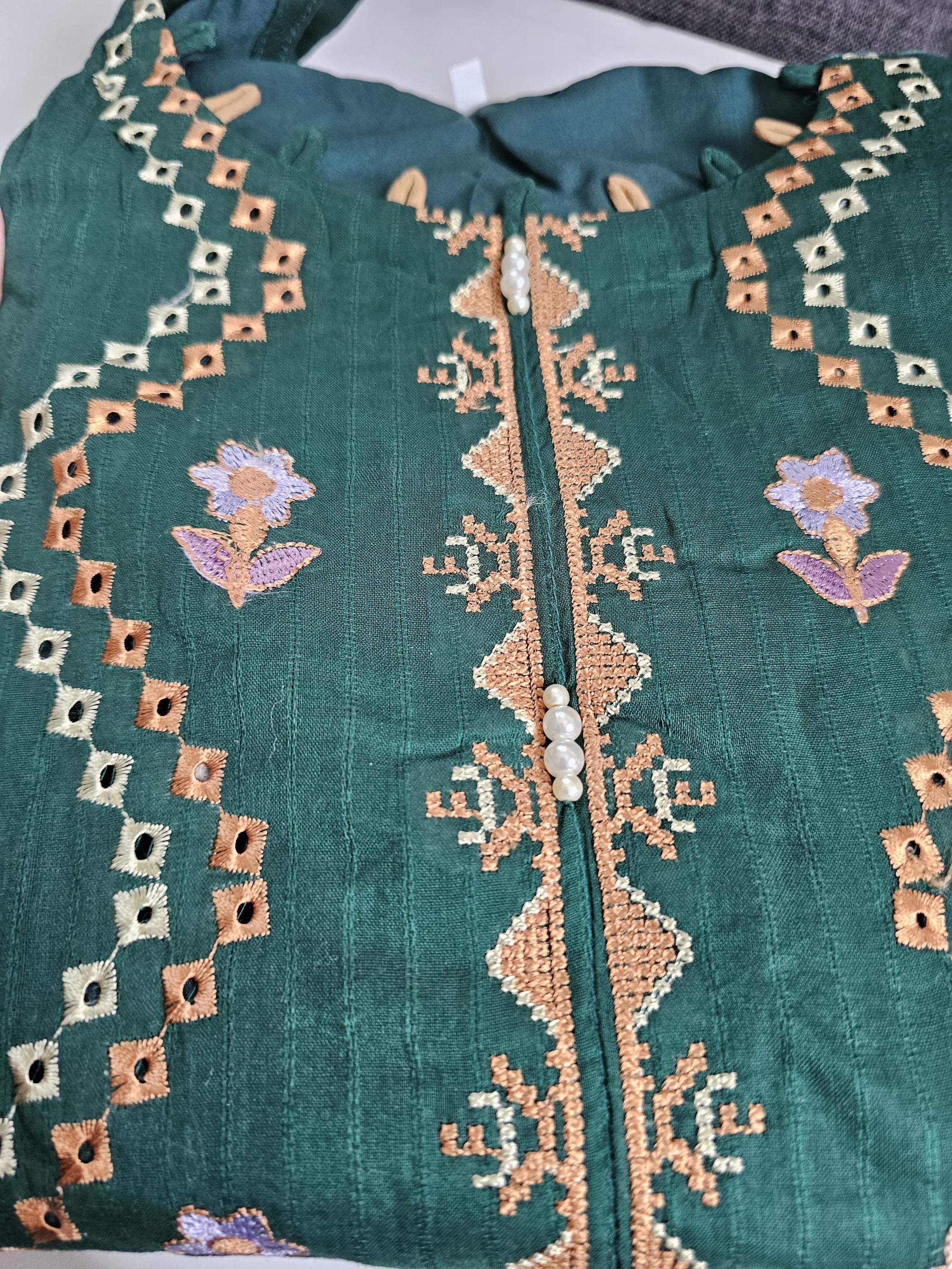 Eid Dress For Womens - Pakistani Embroidered Lawn Ramadan Partywear Festival Suits, Salwar Kameez Suit In  Large Size
