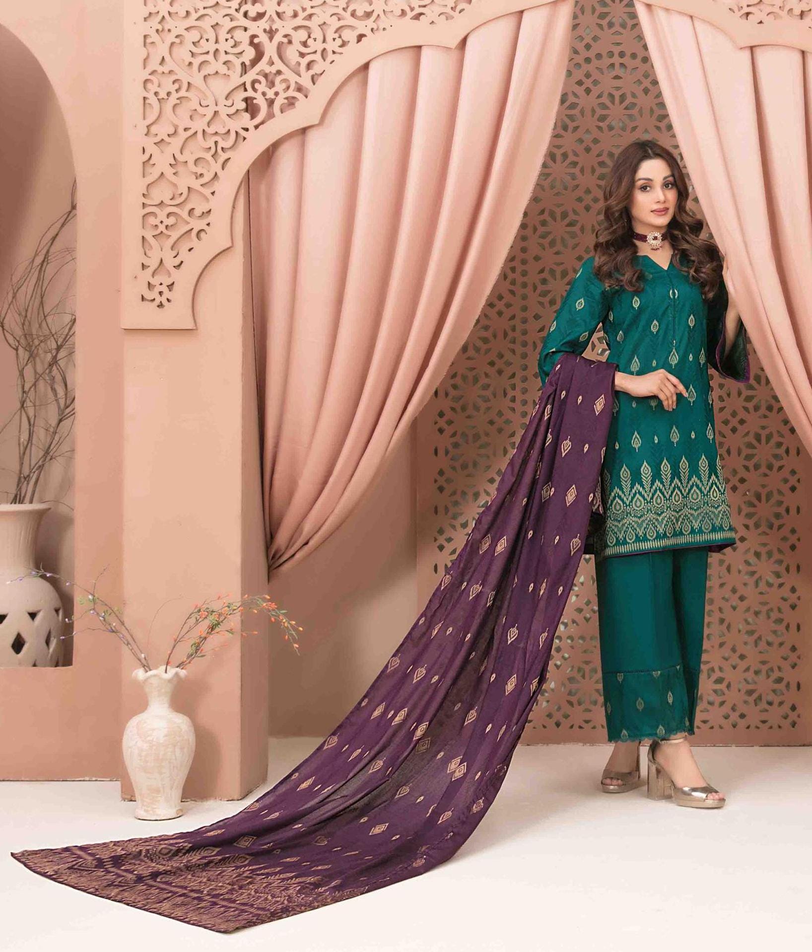 Eid Dress For Womens - Pakistani Broshia Banarsi Lawn Ramadan Partywear Festival Suits Jacquard Suit In Medium Size