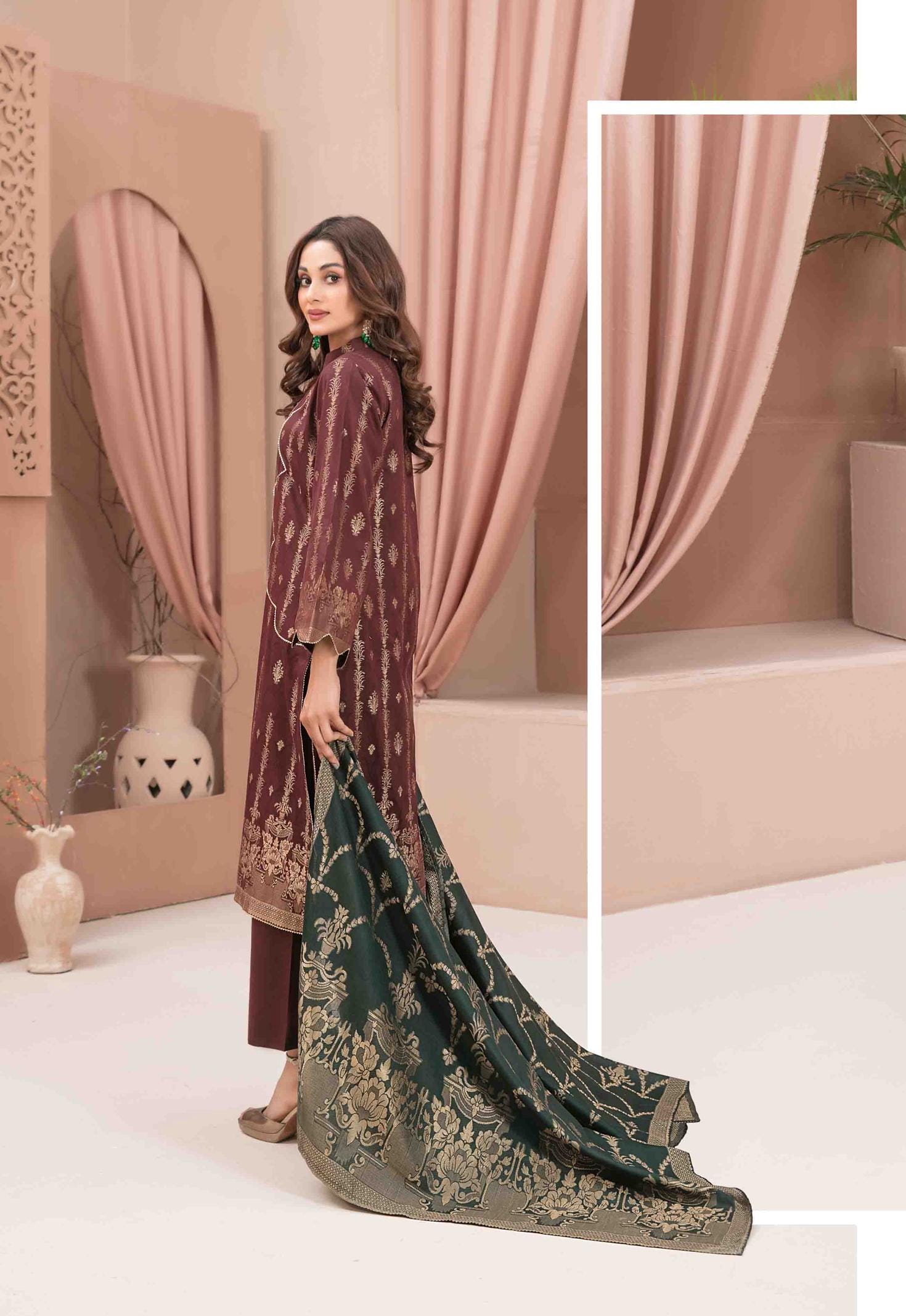 Eid Dress For Womens - Pakistani Broshia Banarsi Lawn Ramadan Partywear Festival Suits Jacquard Suit In Medium Size