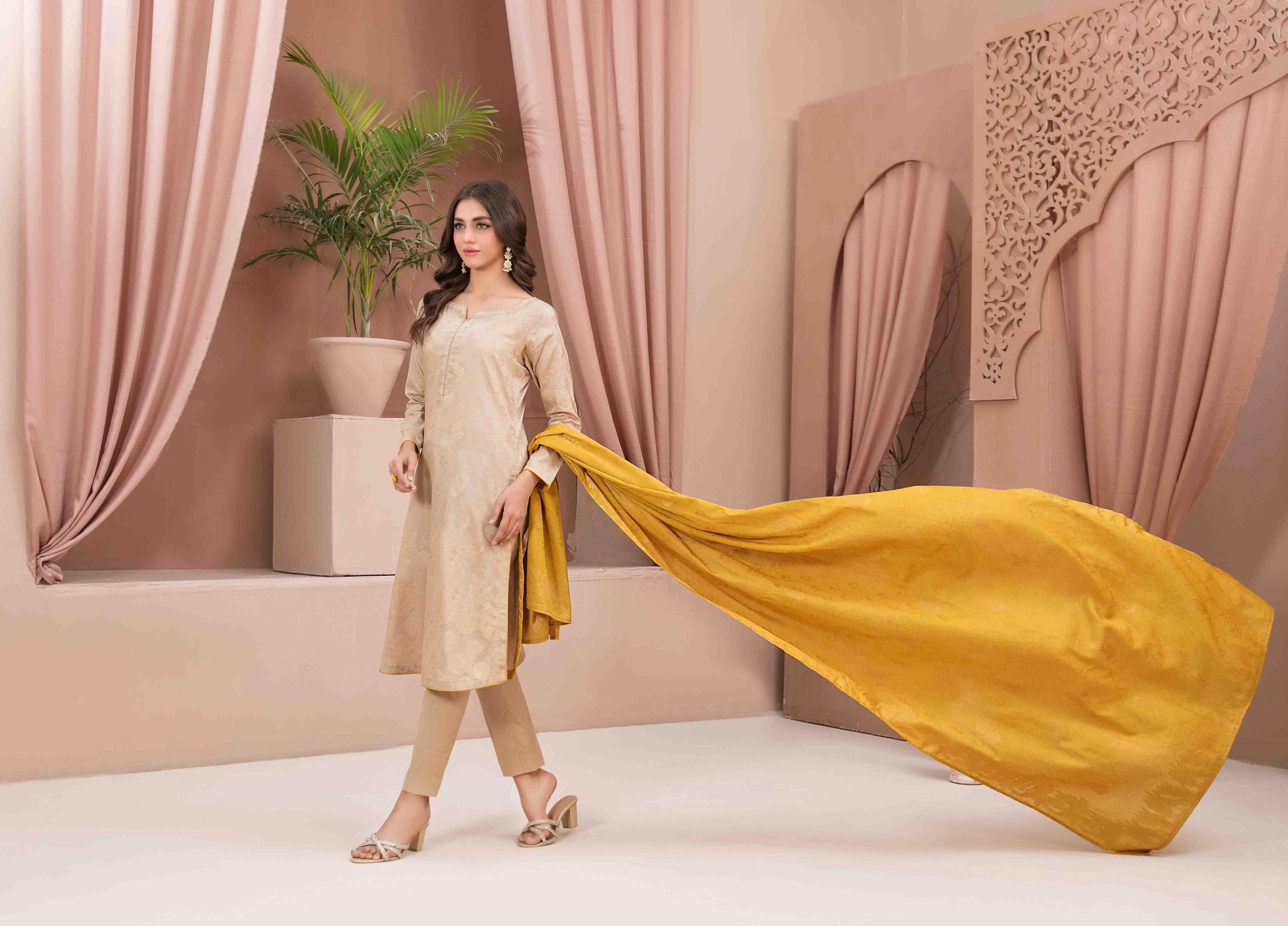 Eid Dress For Womens - Pakistani Broshia Banarsi Lawn Ramadan Partywear Festival Suits Jacquard Suit In Medium Size